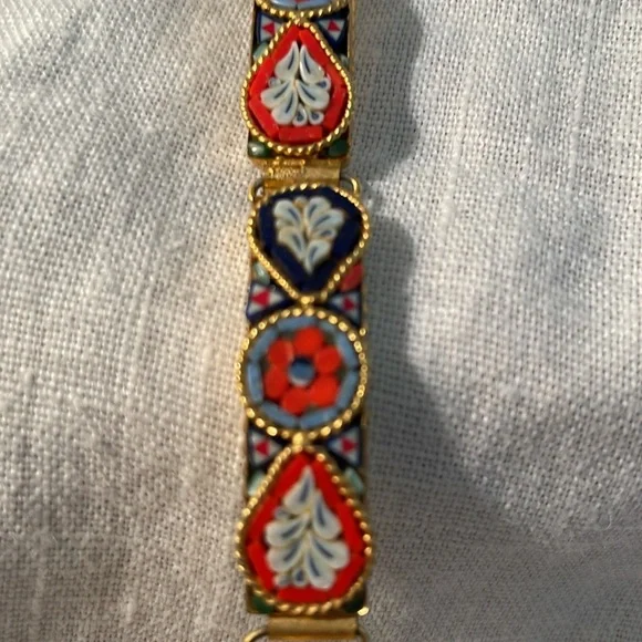 Vintage Italian Cloisonné Mosaic Link Bracelet in Gold Tone 1960’s - Picture 2 of 5